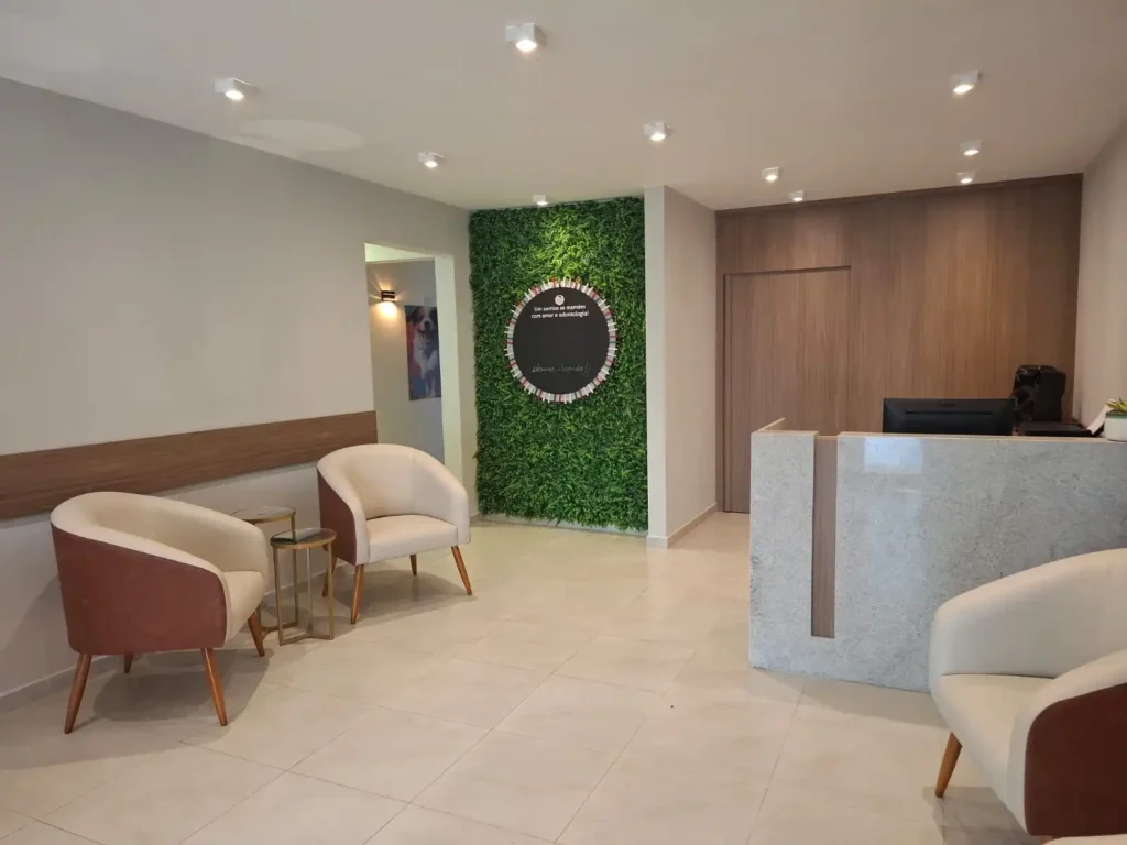 Recepção de clínica veterinária premium de odontologia pet em Curitiba